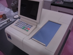 Ultra-violet and visible spectrophotometer